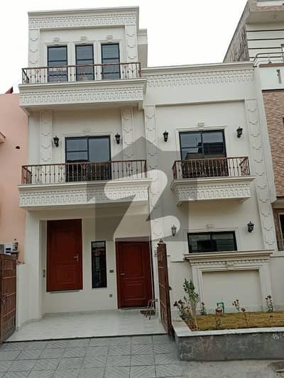 Size 25x40 Brand New House For Sale In G-13