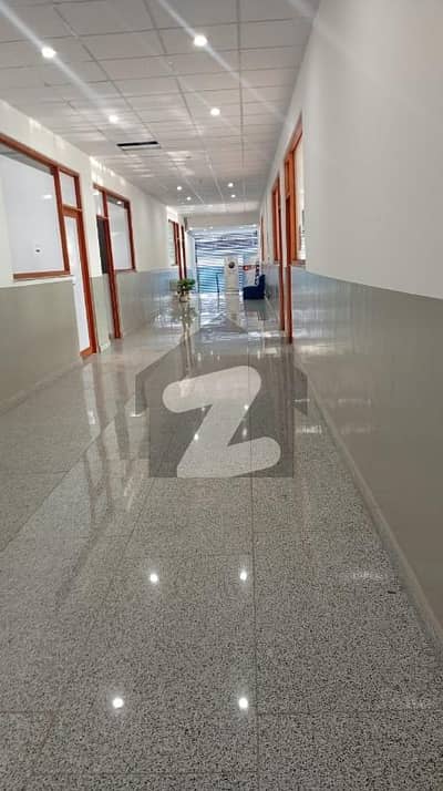 جی ۔ 8 مرکز جی ۔ 8,اسلام آباد میں 2 مرلہ دفتر 1.65 لاکھ میں کرایہ پر دستیاب ہے۔