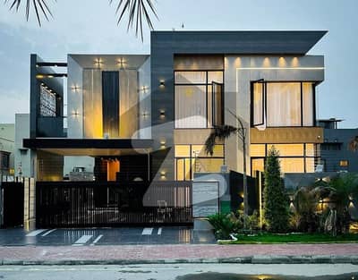 1 KANAL Beautifully Designed Modern House For Sale In DHA Phase 7 Prime Location