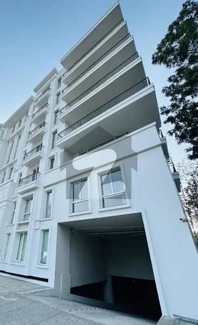 Top-Class 2 Bedroom Furnished Apartment Prime Area Best Deal