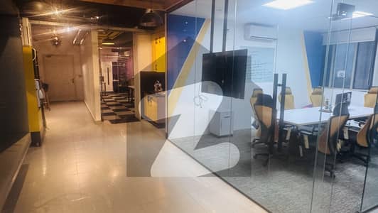 جیف ہائٹس مین بلیوارڈ گلبرگ,گلبرگ,لاہور میں 12 مرلہ دفتر 25.0 ہزار میں کرایہ پر دستیاب ہے۔