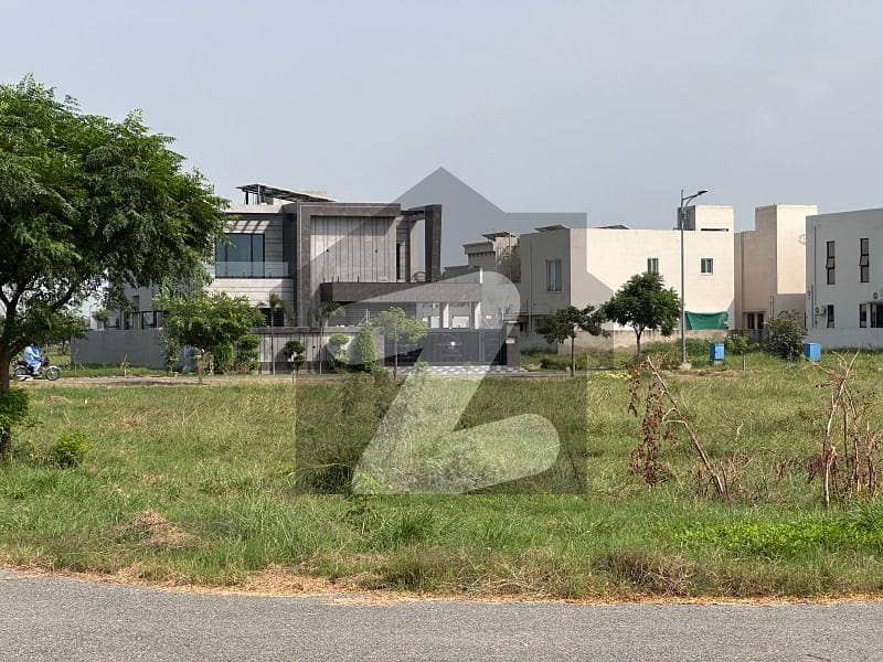 197 + 198-D, FOUR-KANAL RESIDENTIAL PLOT AVAILABLE FOR SALE 197 + 198-D, FOUR-KANAL RESIDENTIAL PLOT AVAILABLE FOR SALE