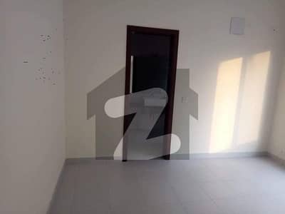 بحریہ ٹاؤن - پریسنٹ 31 بحریہ ٹاؤن کراچی,کراچی میں 3 کمروں کا 9 مرلہ مکان 1.3 کروڑ میں برائے فروخت۔