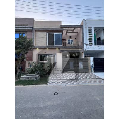 05 Marla Used House With Wapda Gas Tulip Block Al Jalil Garden