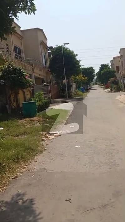 Usman block 7 marla plot urgent sale