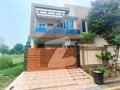 5 MARLA BRAND NEW MODREN HOUSE MOST BEAUTIFUL PRIME LOCATION FOR SALE IN NEW LAHORE CITY PH 2 C Block