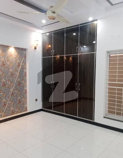 5 Marla House In DHA 9 Town Is Available