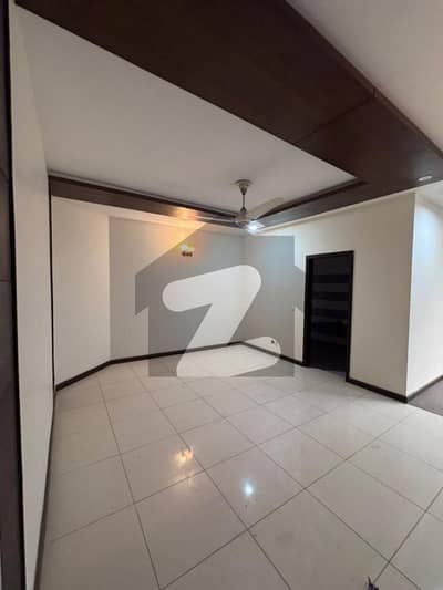 بحریہ آرچرڈ فیز 1 بحریہ آرچرڈ,لاہور میں 3 کمروں کا 5 مرلہ مکان 75.0 ہزار میں کرایہ پر دستیاب ہے۔