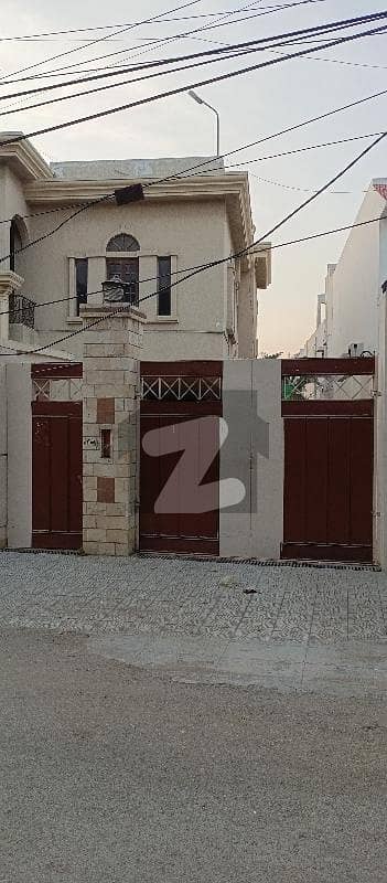 ہل پارک کراچی میں 10 کمروں کا 1 کنال مکان 31.0 کروڑ میں برائے فروخت۔