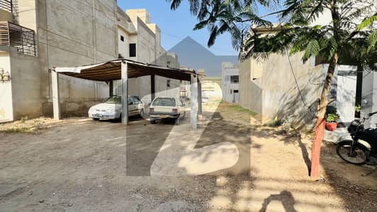 240 Sq Yards West Open Plot for Sale in Sector V4 Gulshan-e-Maymar on 40 Ft Road