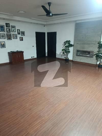 33 Marla Upper Portion Available For Rent For Office