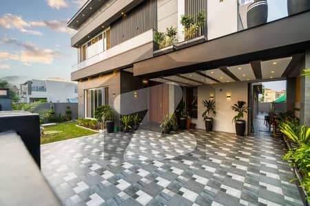 ڈی ایچ اے فیز 1 ڈیفنس (ڈی ایچ اے),لاہور میں 4 کمروں کا 10 مرلہ مکان 4.2 کروڑ میں برائے فروخت۔