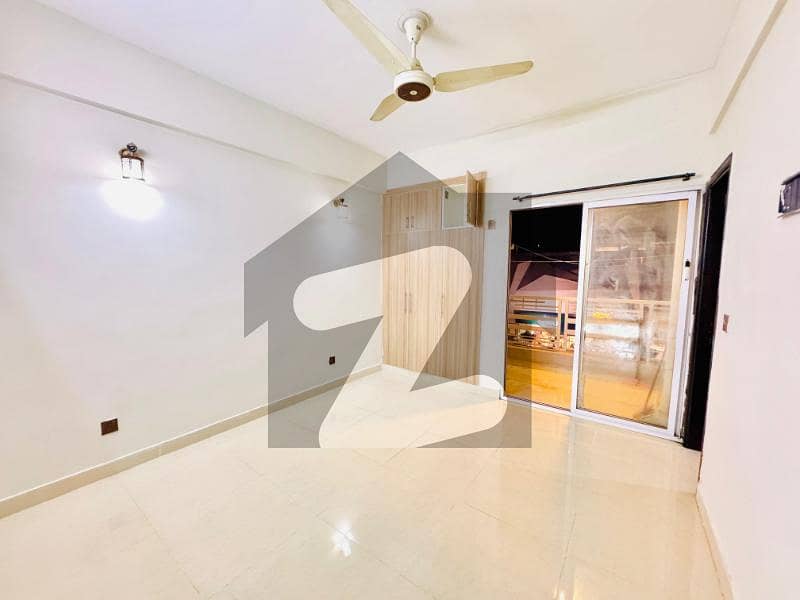 1 Bed Non-Furnished Apartment for Rent in Diamond Mall 1 Bed Non-Furnished Apartment for Rent in Diamond Mall