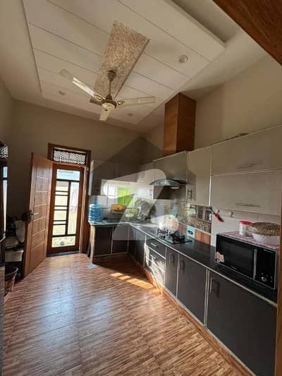 بحریہ آرچرڈ فیز 2 بحریہ آرچرڈ,لاہور میں 5 کمروں کا 8 مرلہ مکان 2.1 کروڑ میں برائے فروخت۔ بحریہ آرچرڈ فیز 2 بحریہ آرچرڈ,لاہور میں 5 کمروں کا 8 مرلہ مکان 2.1 کروڑ میں برائے فروخت۔