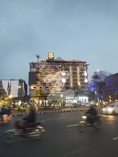 مین بلیوارڈ گلبرگ گلبرگ,لاہور میں 1 مرلہ دکان 2.9 کروڑ میں برائے فروخت۔