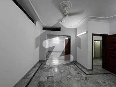 10 Marla Basement Portion On Rent In G13/2