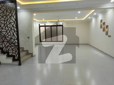 ایف ۔ 7 اسلام آباد میں 8 کمروں کا 1 کنال مکان 15.5 لاکھ میں کرایہ پر دستیاب ہے۔