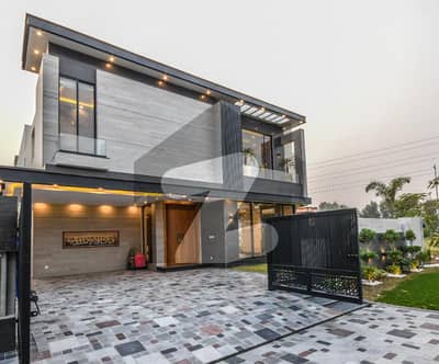 10 Marla BRAND NEW Luxury House Solar Install For rent In DHA Lahore Phase 7 Near To Mocdonerd Prime Location Near Park &Amp; Main Boulevard