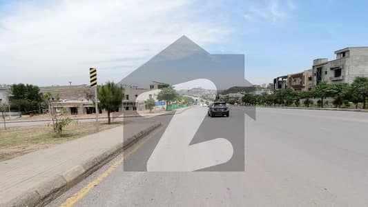 بحریہ گرینز۔ اوورسیز انکلیو - سیکٹر 5 بحریہ گرینز۔ اوورسیز انکلیو,بحریہ ٹاؤن فیز 8,بحریہ ٹاؤن راولپنڈی,راولپنڈی میں 10 مرلہ کمرشل پلاٹ 1.6 کروڑ میں برائے فروخت۔