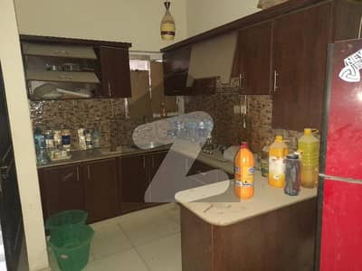 2 bed d. d flat In johar