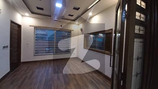 10 House For Rent In Pcsir Phase 2 Near By UCP University And Shoukat 10 KV Solar Install with Green Metar