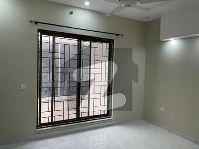 5 Marla Full House Available For Rent In DHA Phase 6-D-Lahore