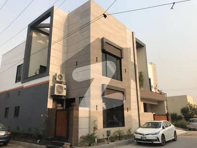 ہربنس پورہ روڈ لاہور میں 5 کمروں کا 10 مرلہ مکان 5.0 کروڑ میں برائے فروخت۔