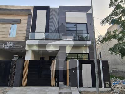 5 marla brand new modern design house available for sale
