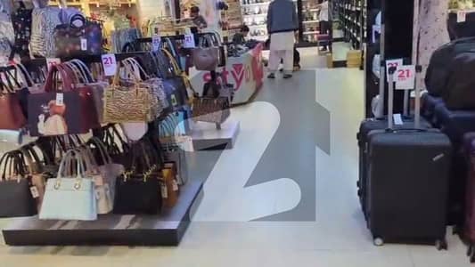 گلستانِِ جوہر ۔ بلاک 3 گلستانِ جوہر,کراچی میں 5 مرلہ دکان 10.0 لاکھ میں کرایہ پر دستیاب ہے۔ گلستانِِ جوہر ۔ بلاک 3 گلستانِ جوہر,کراچی میں 5 مرلہ دکان 10.0 لاکھ میں کرایہ پر دستیاب ہے۔