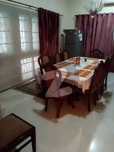 600 yd old bungalow for sale