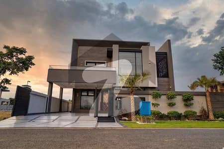 20 MARLA ELEGANT AND FULLY MAINTAINED SUPER HOT LOCATED BUNGALOW IS AVAILABLE IN THE BEST BLOCK OF DHA LAHORE.