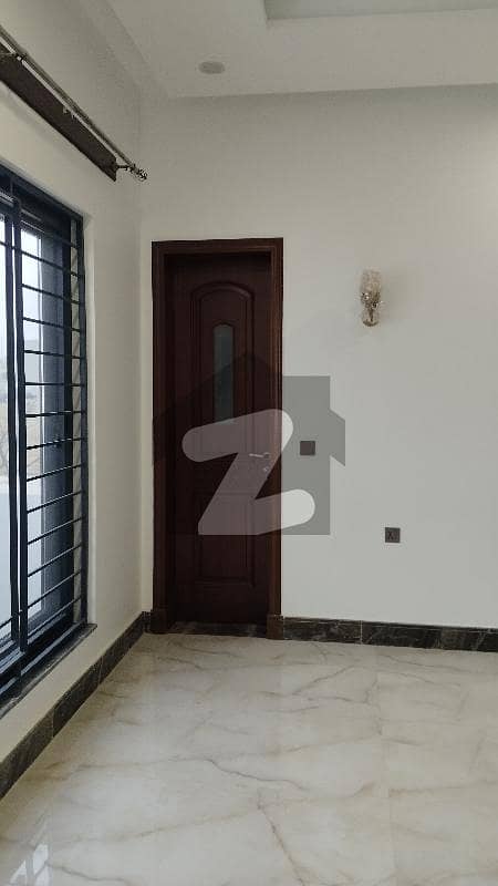 G14 Brand New Upper Portion For Rent G14 Brand New Upper Portion For Rent