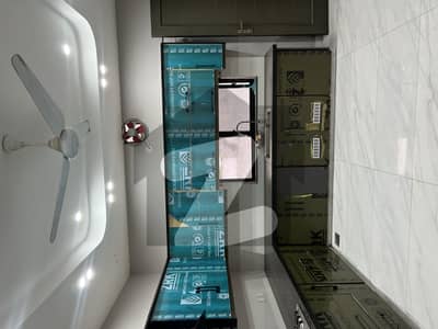 فضائیہ ہاؤسنگ سکیم فیز 1 فضائیہ ہاؤسنگ سکیم,لاہور میں 3 کمروں کا 1 کنال بالائی پورشن 1.1 لاکھ میں کرایہ پر دستیاب ہے۔