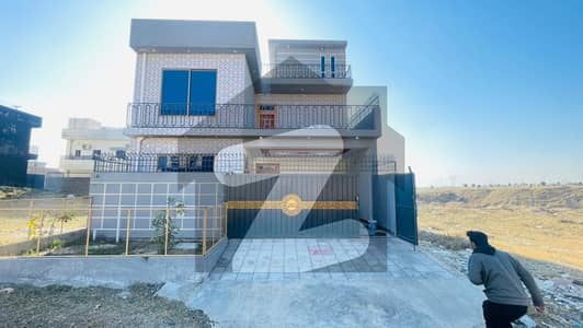 Brand new 8 Marla house for sale Brand new 8 Marla house for sale
