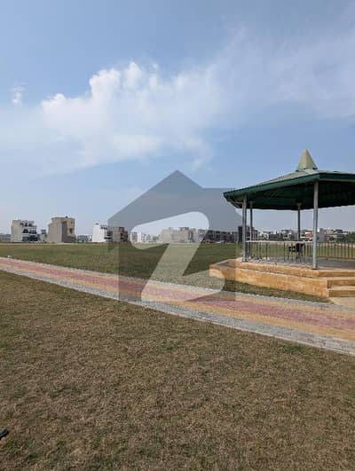 لیک سٹی۔ سیکٹر ایم 7 ۔ بلاک سی 2 لیک سٹی ۔ سیکٹرایم ۔ 7,لیک سٹی,رائیونڈ روڈ,لاہور میں 5 مرلہ رہائشی پلاٹ 65.0 لاکھ میں برائے فروخت۔