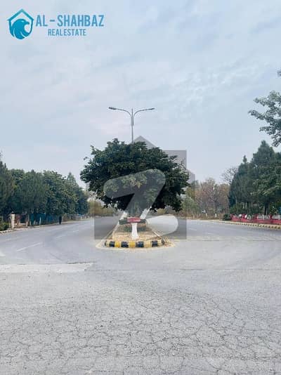 انجنیئرز کوآپریٹو ہاؤسنگ - بلاک سی انجنیئرز کوآپریٹو ہاؤسنگ,ڈی ۔ 18,اسلام آباد میں 1 کنال رہائشی پلاٹ 1.25 کروڑ میں برائے فروخت۔