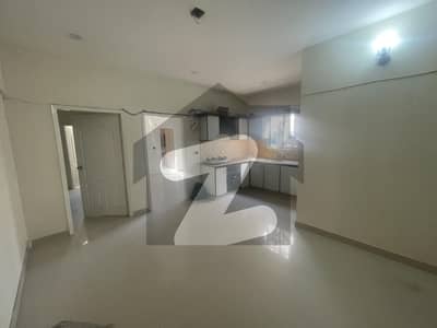 ڈی ایچ اے ڈیفینس کراچی میں 1 کمرے کا 2 مرلہ کمرہ 30.0 ہزار میں کرایہ پر دستیاب ہے۔