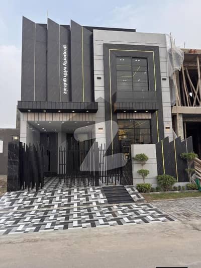 سینٹرل پارک ہاؤسنگ سکیم لاہور میں 3 کمروں کا 5 مرلہ مکان 2.1 کروڑ میں برائے فروخت۔