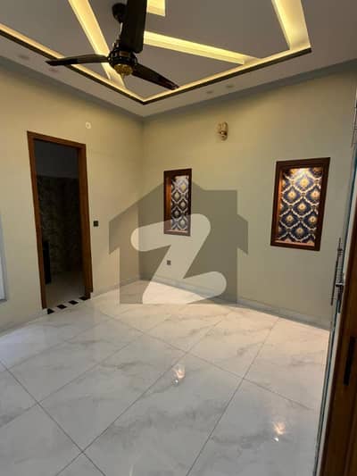 10 MARLA SLIGHTLY USED HOUSE AVAILABLE FOR SALE