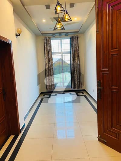 ڈی ۔ 12 اسلام آباد میں 1 کمرے کا 4 مرلہ بالائی پورشن 65.0 ہزار میں کرایہ پر دستیاب ہے۔