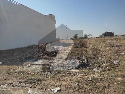 50x90 1 kanal plot For sale in G14-3 St 119 plot?