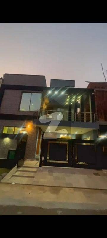 8 Marla Brand New House For Sale In Bahria Orchard H Block