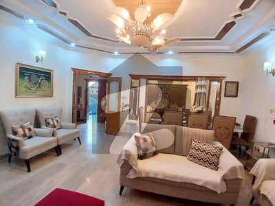 ڈی ایچ اے فیز 5 - بلاک کے فیز 5,ڈیفنس (ڈی ایچ اے),لاہور میں 5 کمروں کا 1 کنال مکان 3.0 لاکھ میں کرایہ پر دستیاب ہے۔ ڈی ایچ اے فیز 5 - بلاک کے فیز 5,ڈیفنس (ڈی ایچ اے),لاہور میں 5 کمروں کا 1 کنال مکان 3.0 لاکھ میں کرایہ پر دستیاب ہے۔