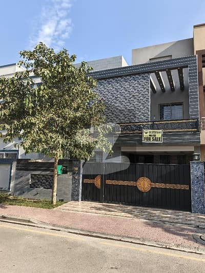 بحریہ آرچرڈ فیز 2 بحریہ آرچرڈ,لاہور میں 3 کمروں کا 5 مرلہ مکان 1.75 کروڑ میں برائے فروخت۔