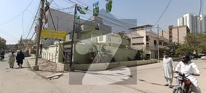 گلشنِ اقبال - بلاک 3 گلشنِ اقبال,گلشنِ اقبال ٹاؤن,کراچی میں 3 کمروں کا 16 مرلہ مکان 7.0 کروڑ میں برائے فروخت۔