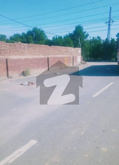 گجّومتہ لاہور میں 12 کنال صنعتی زمین 27.0 کروڑ میں برائے فروخت۔
