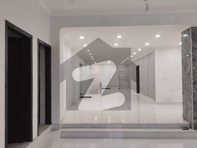 2 Kanal Building Available For Rent In Gulberg 3 Lahore