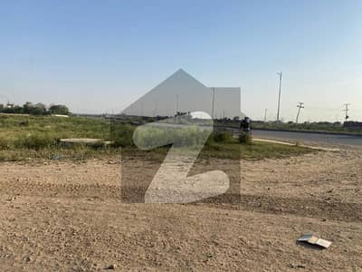 GOLDEN CHANCE TO AVAIL