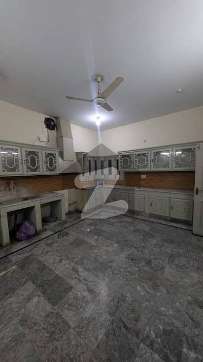 20 MARLA HOUSE FOR RENT UPER PORTION KHAYABAN COLONY