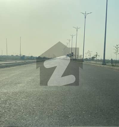 ڈی ایچ اے فیز9 پریزم ڈی ایچ اے ڈیفینس,لاہور میں 1 کنال رہائشی پلاٹ 2.0 کروڑ میں برائے فروخت۔